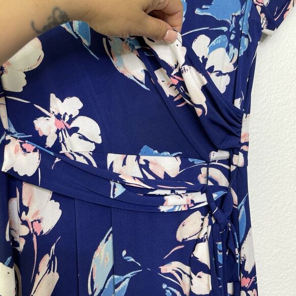 Eliza J Maxi Dress Sz 6 Faux Wrap Long Jersey Stretch Blue Floral Short Sleeve - Picture 9 of 15